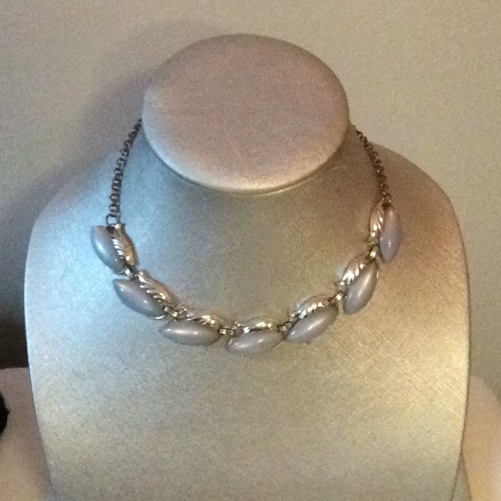 Light blue stones necklace - Picture 3 of 10
